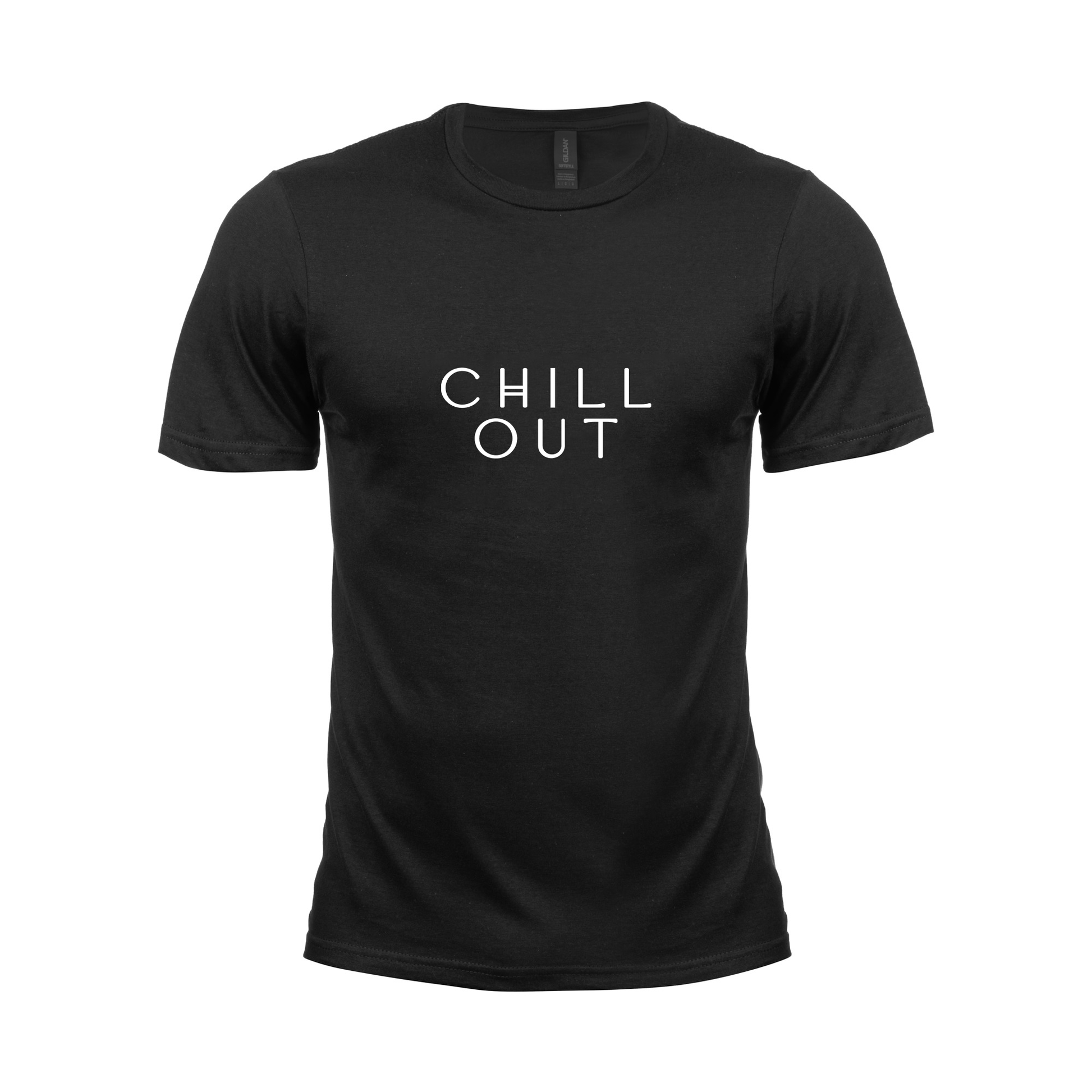 wizualizacja męskiej czarnej koszulki z białym napisem "chill out"