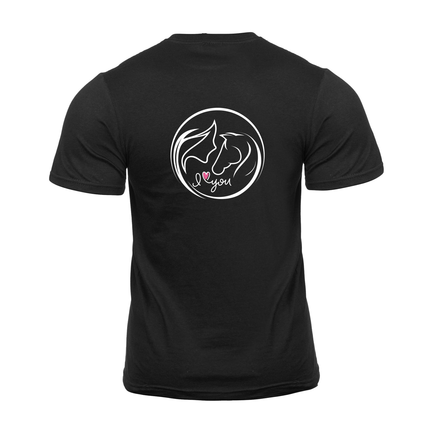 Wizualizacja przedstawia czarny męski t-shirt z nadrukiem na plecach.  Nadruk przedstawia koło z graficznie pokazaną głową kobiety i konia z profilu oraz napis I love you, gdzie słowo "love" przedstawione jest jako różowe serce. Reszta nadruku jest w kolorze białym.